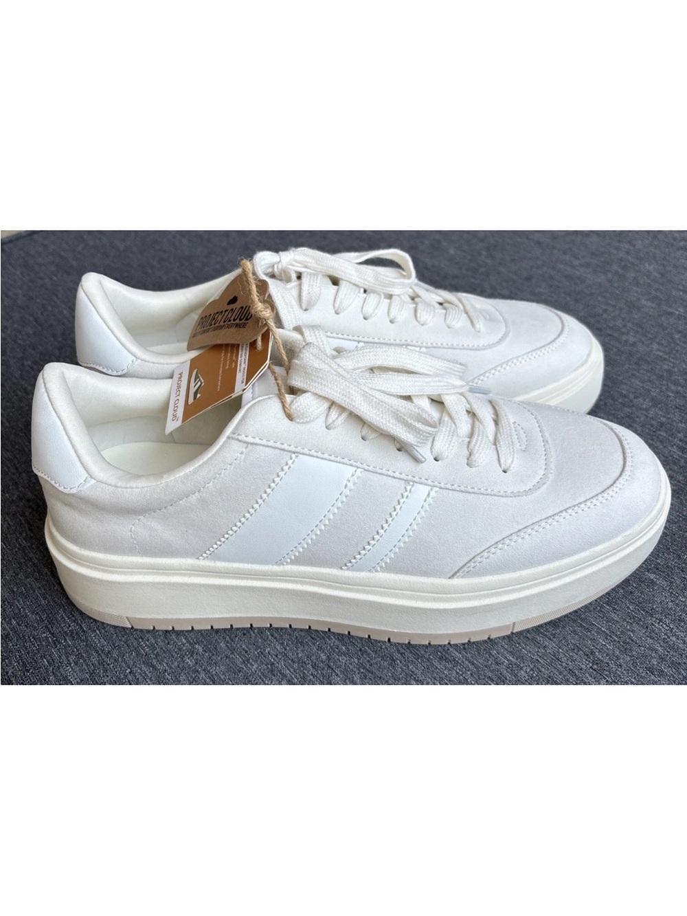 NWT!  Project Cloud Nita Platform Sneakers Women’s Size 10 Memory Foam Lace Up